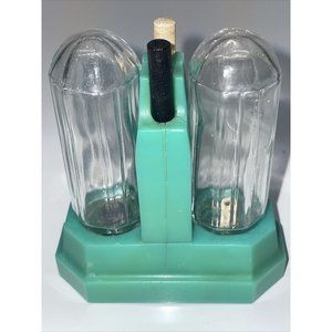1930 IMPERIAL METAL PUSH BUTTON SALT & PEPPER SHAKERS Celluloid Green Art‎ Deco